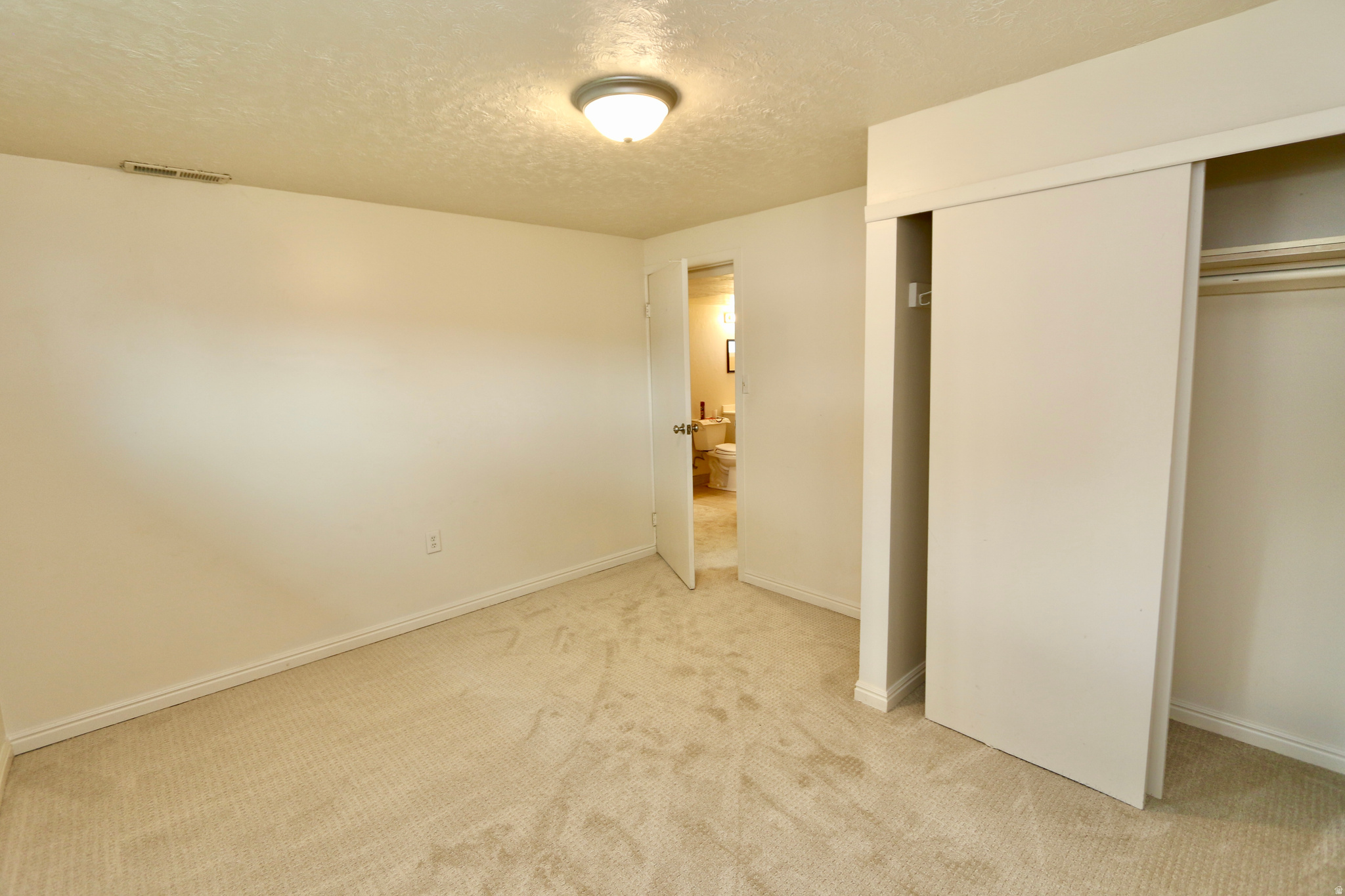 JORDAN GROVE - Residential
