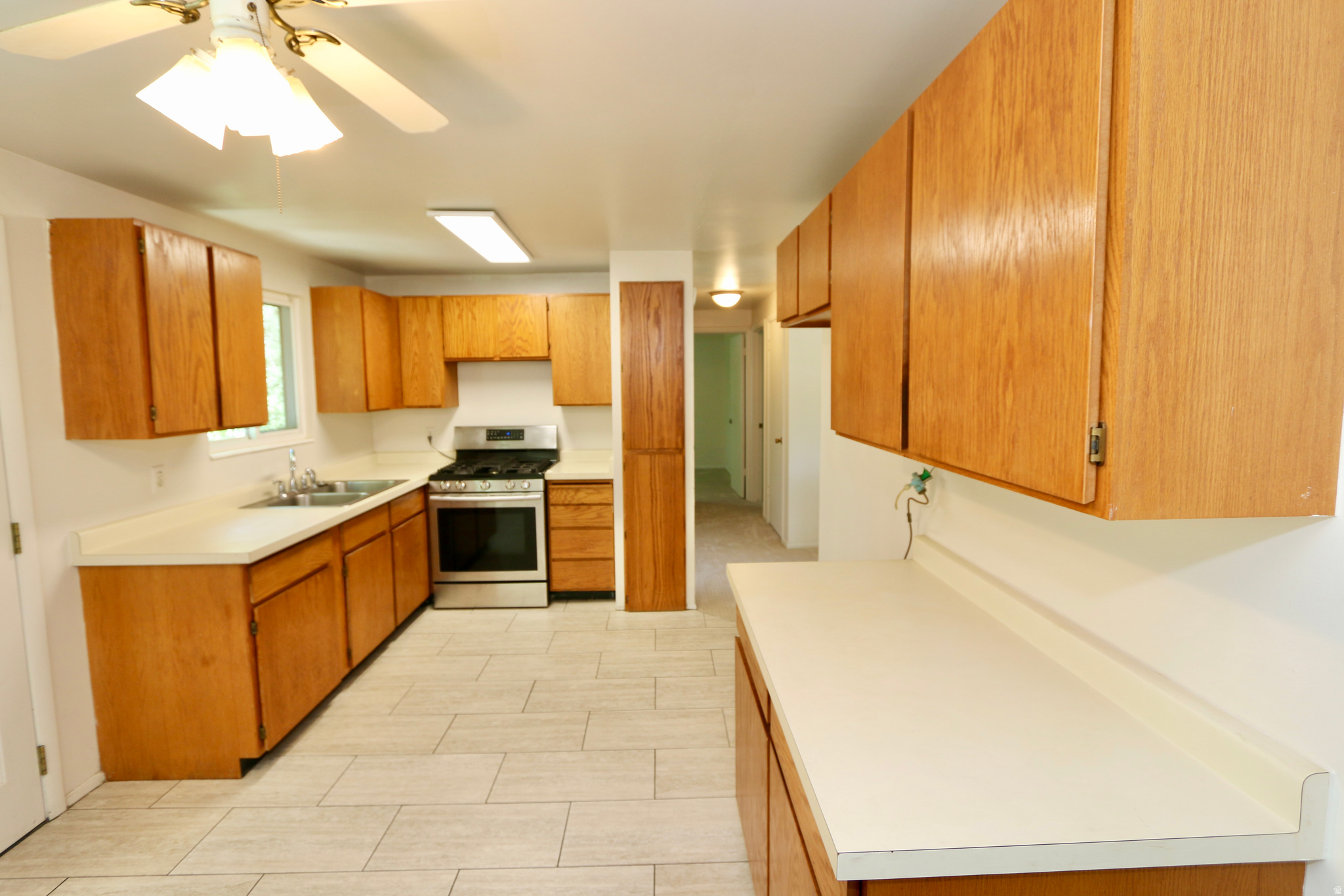 JORDAN GROVE - Residential