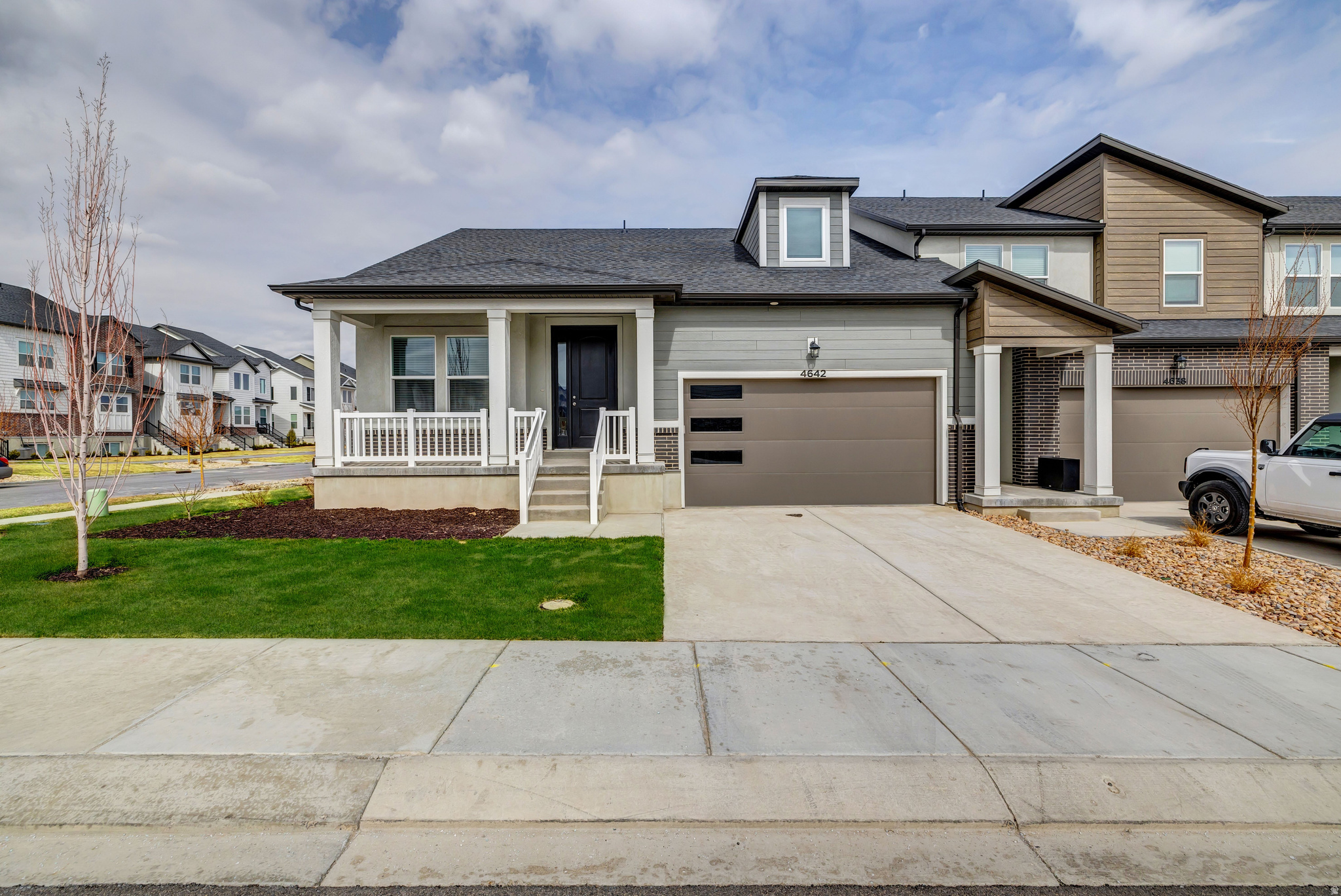 Mountain Ridge is an exciting new community in Herriman/Riverton featuring both townhomes and single-family homes. This family-friendly community is located within walking distance to the local elementary and high school. One way "slip lanes" along Sentinel Ridge Boulevard will allow houses to face the road while maintaining a residential feel. Mountain Ridge community is also conveniently located near Blackridge Reservoir, Mountain View Corridor, walking trails, Mountain View Village shopping center, and will feature a clubhouse and swimming pool.  Property is tenant occupied and requires a 24hr notice to show. Tenant moving out end of July, but potentially sooner depending on buyers desired closing date.