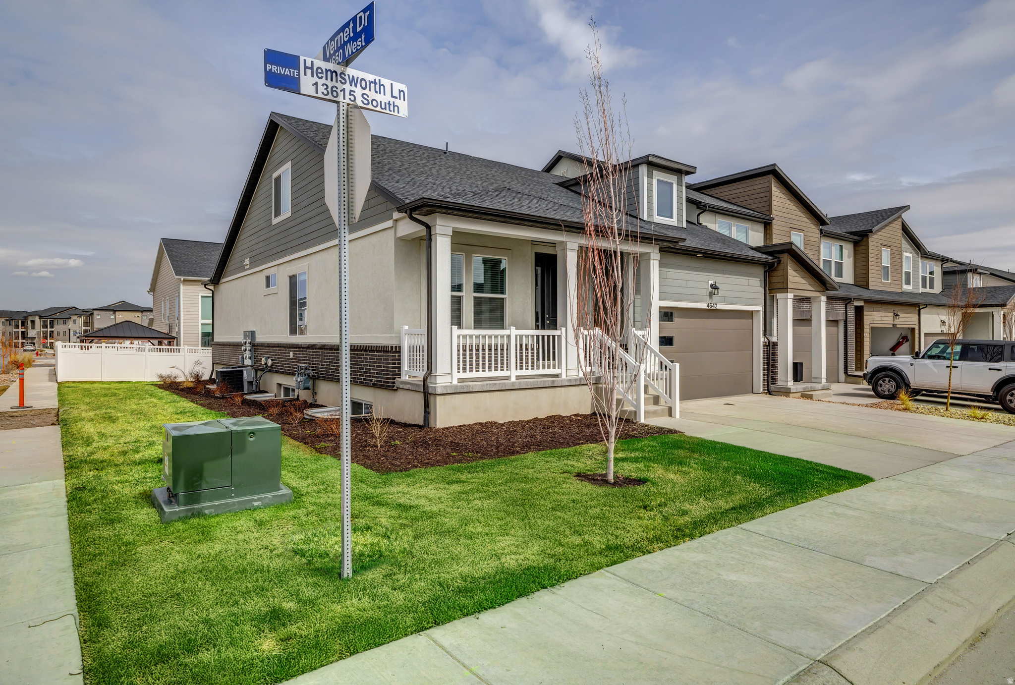 MOUNTAIN RIDGE - Residential