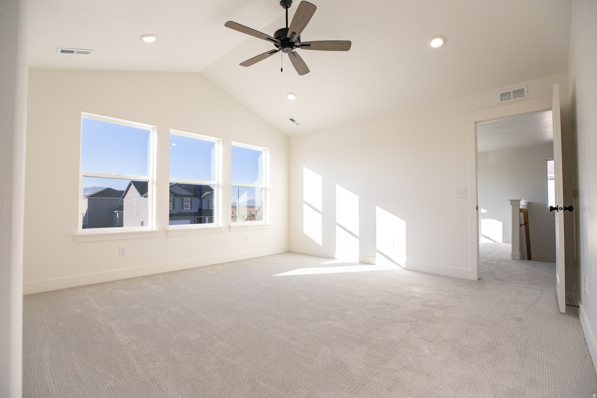 ARROWHEAD SPRINGS - Residential