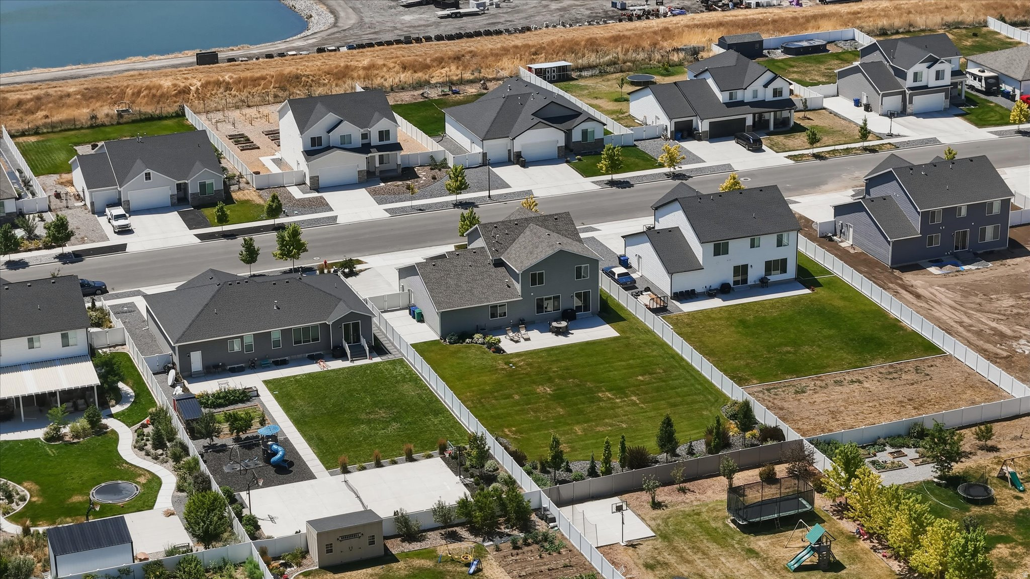 ROLLING HILLS SUBDIVISION - Residential