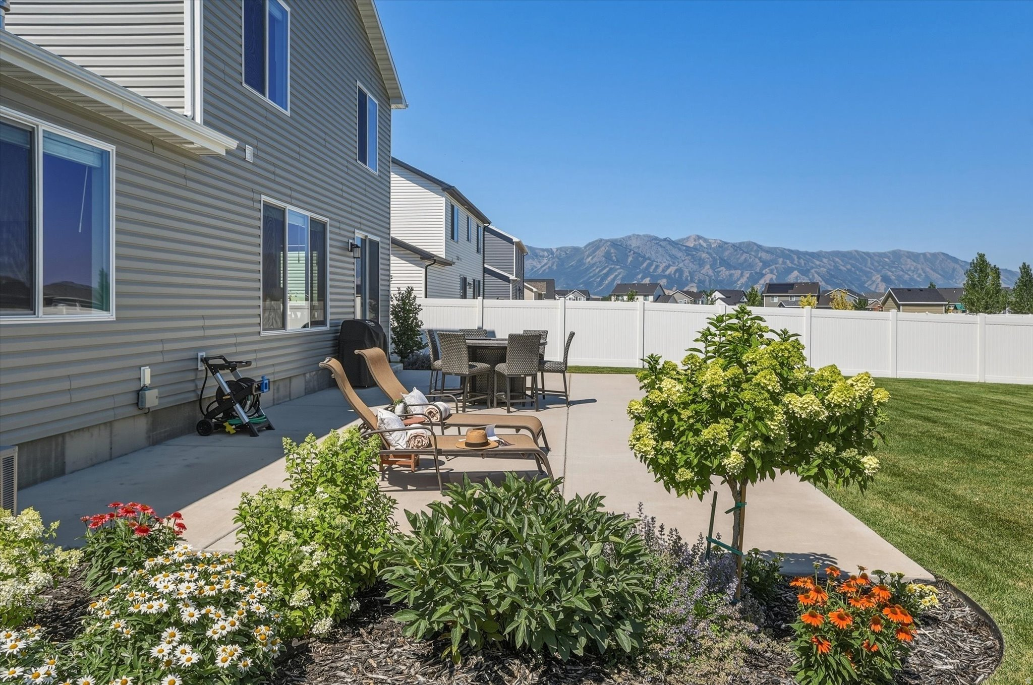 ROLLING HILLS SUBDIVISION - Residential