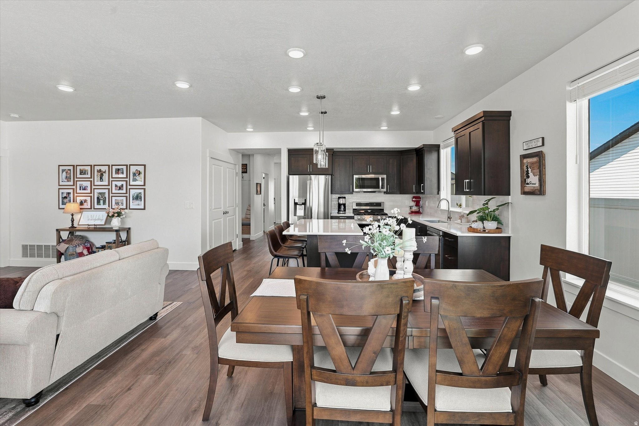 ROLLING HILLS SUBDIVISION - Residential