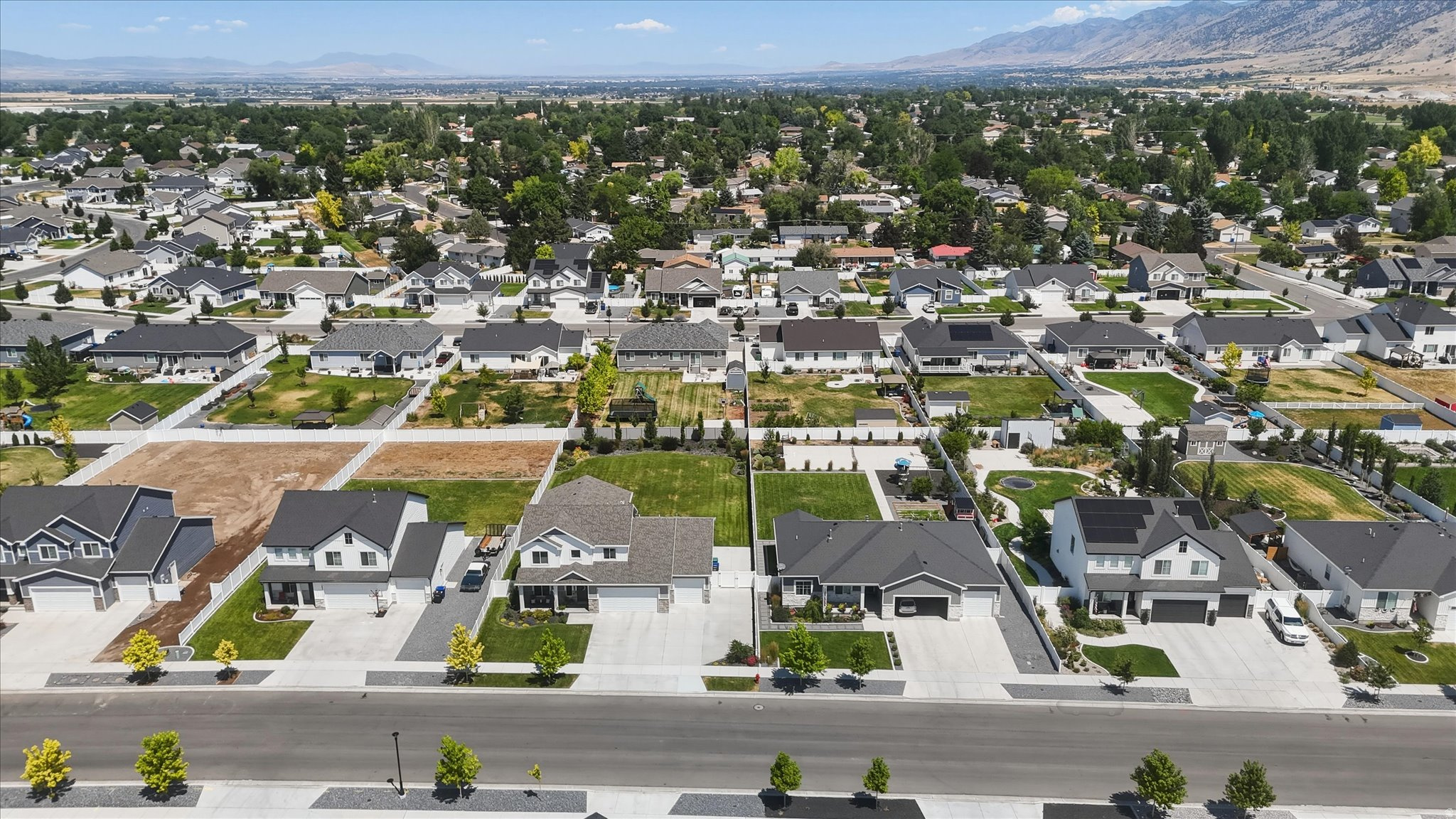 ROLLING HILLS SUBDIVISION - Residential