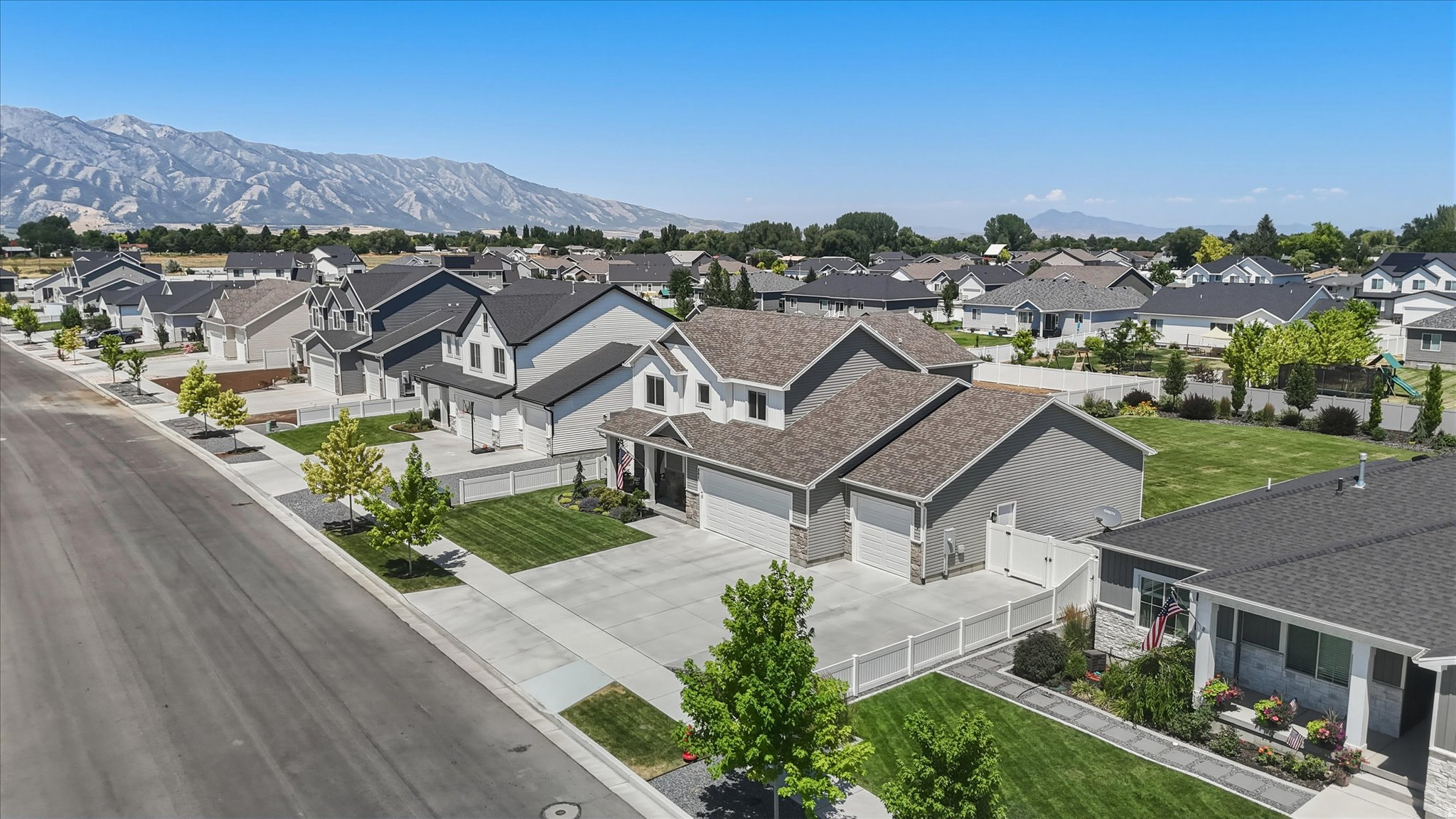 ROLLING HILLS SUBDIVISION - Residential