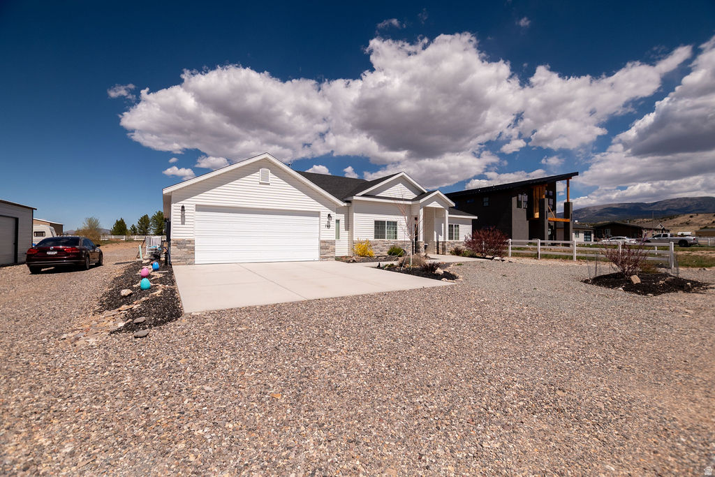 AMARAL RANCHES - Residential