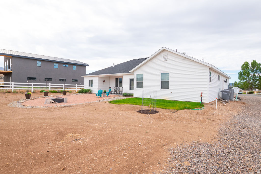 AMARAL RANCHES - Residential
