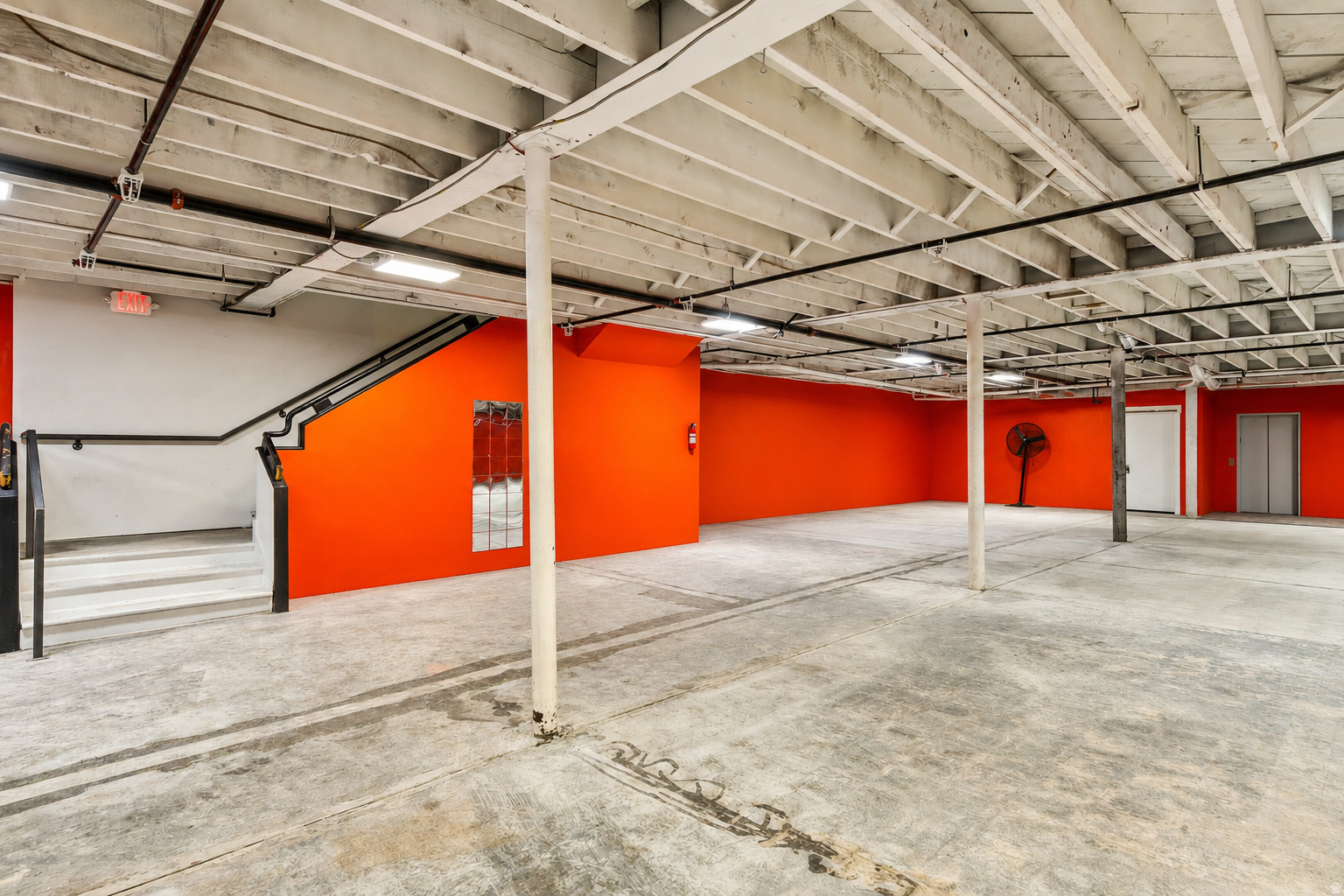 CUTLER - Commercial Lease