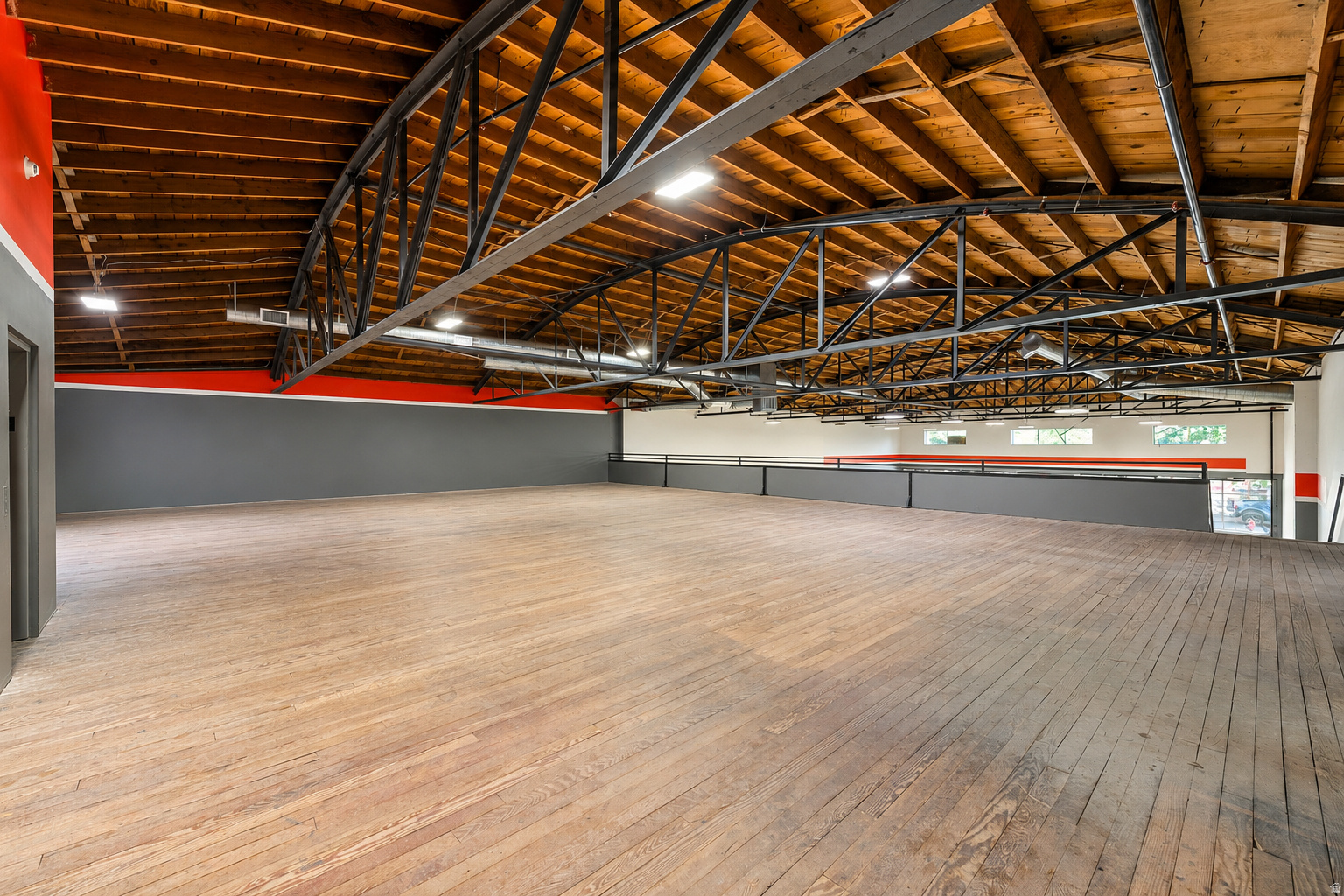 CUTLER - Commercial Lease