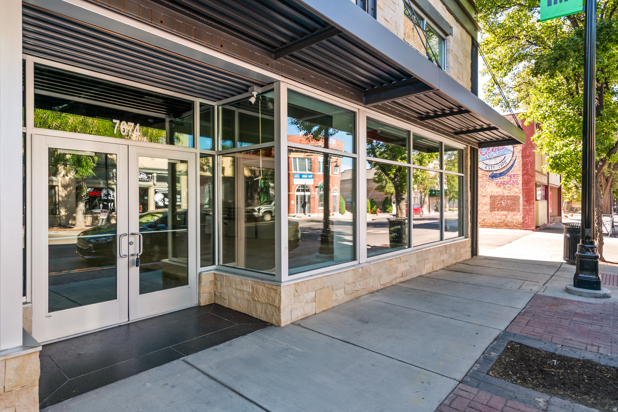CUTLER - Commercial Lease