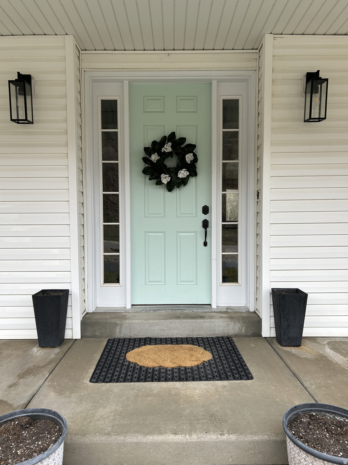SAUNDERS - Residential