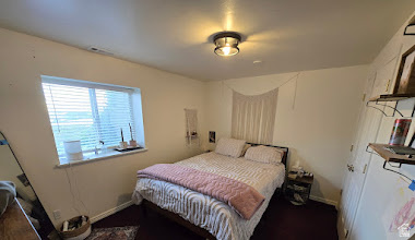 SAUNDERS - Residential