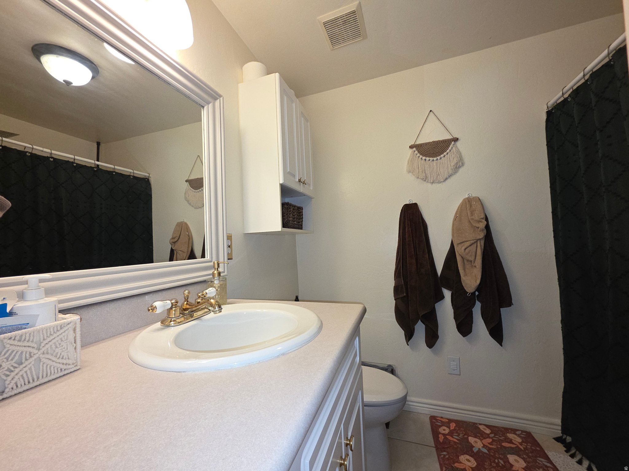 SAUNDERS - Residential