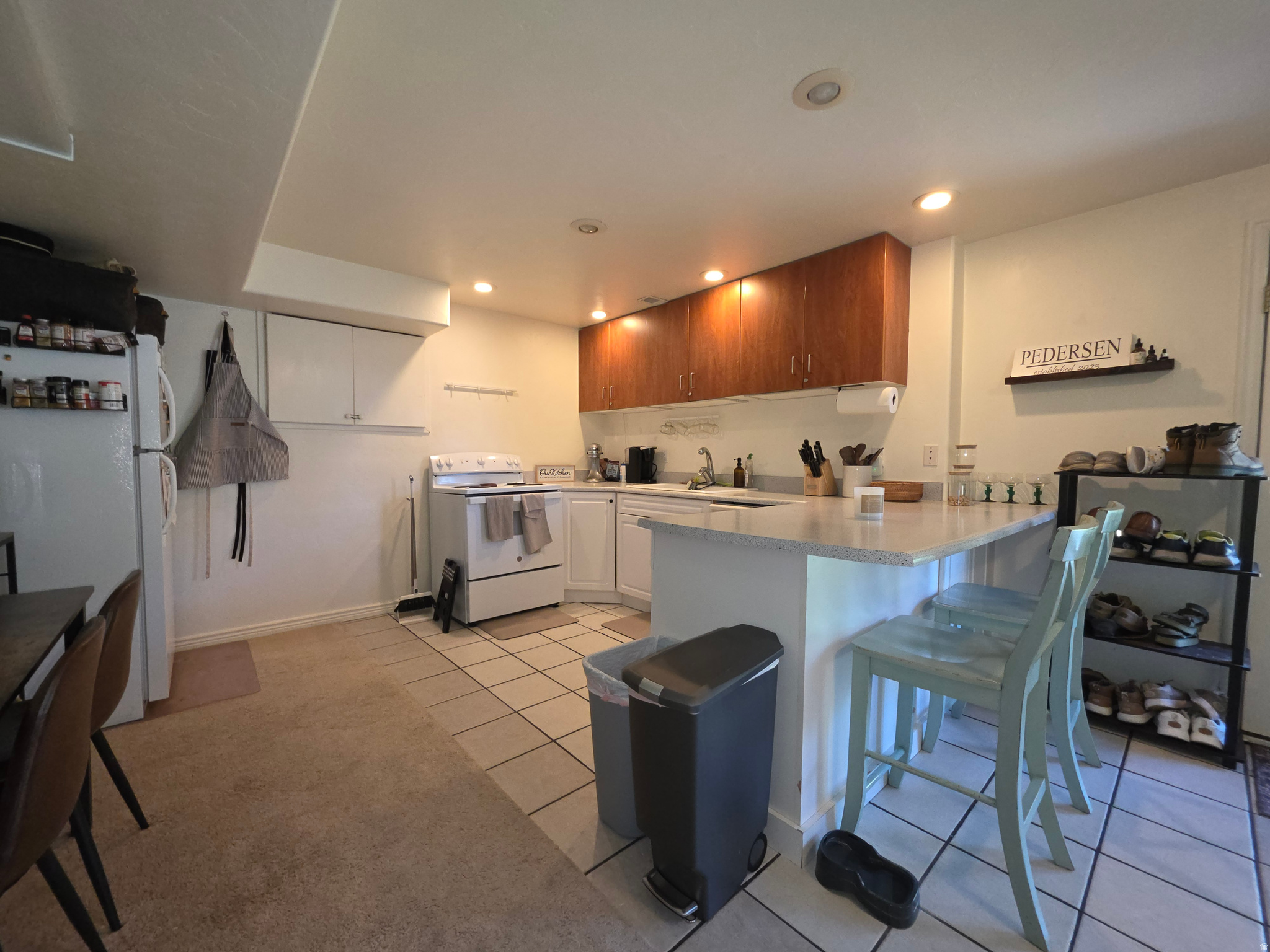 SAUNDERS - Residential