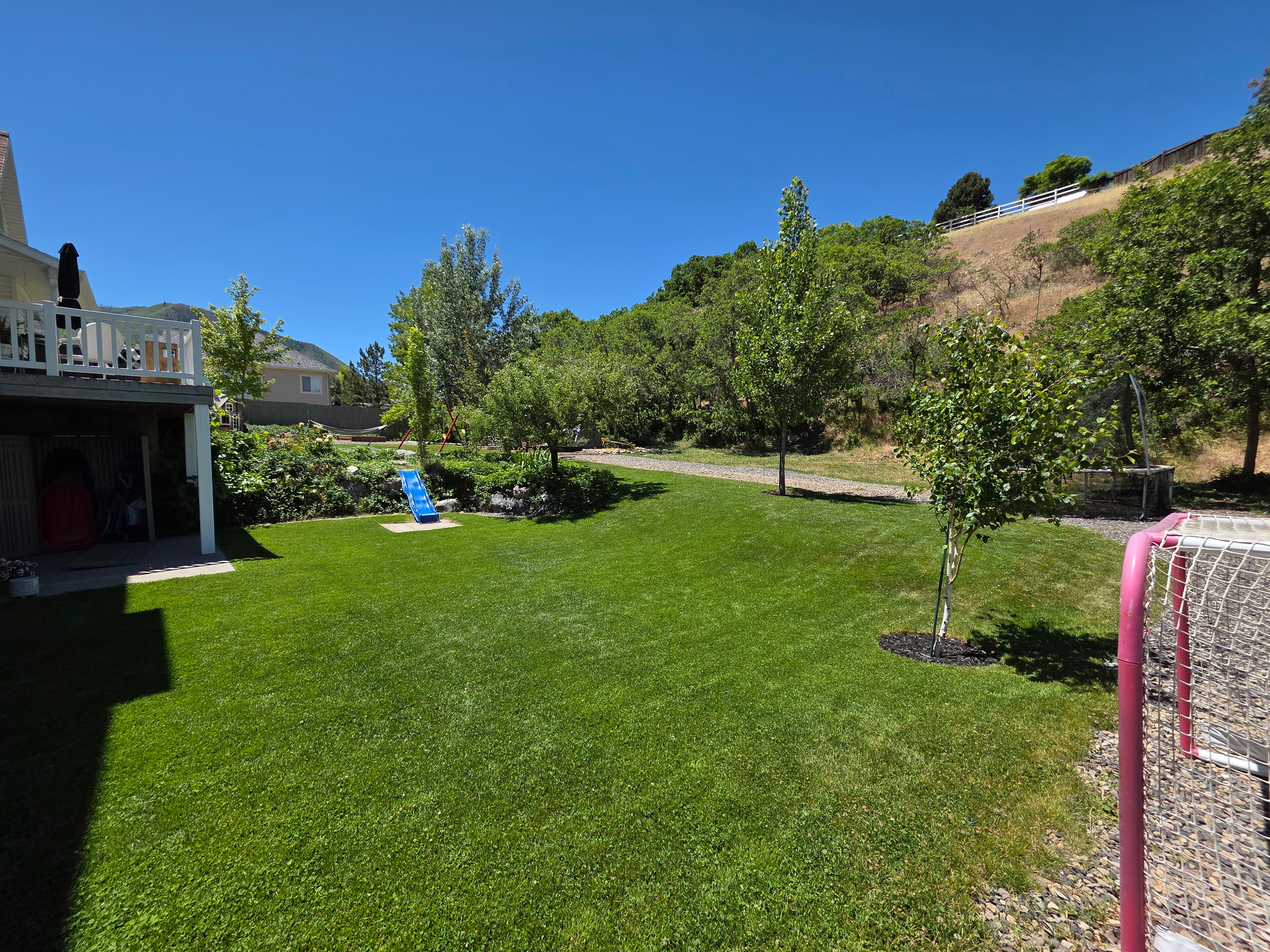 SAUNDERS - Residential