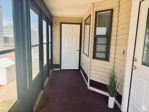 CANYON BREEZE RV RESORT - Residential