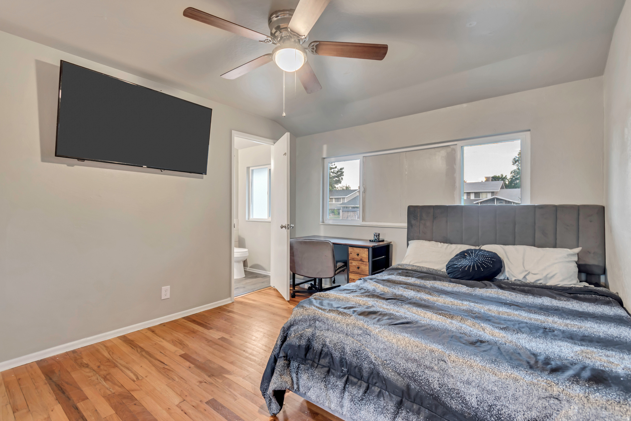 MEADOWBROOK FARMS #1 - Residential