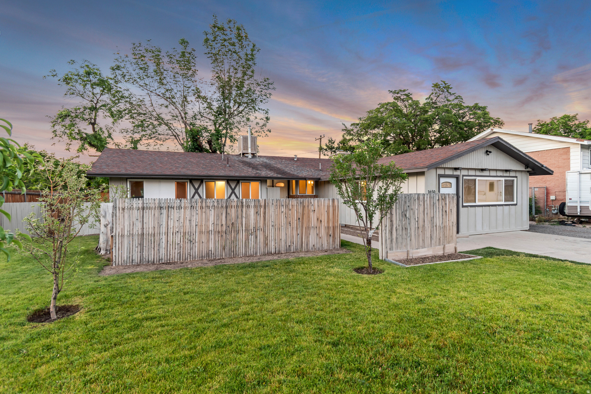 MEADOWBROOK FARMS #1 - Residential