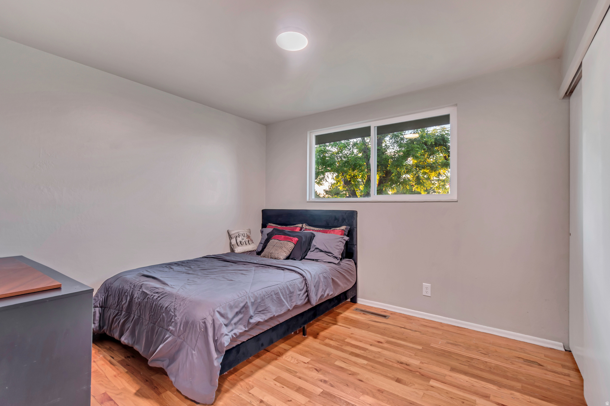 MEADOWBROOK FARMS #1 - Residential
