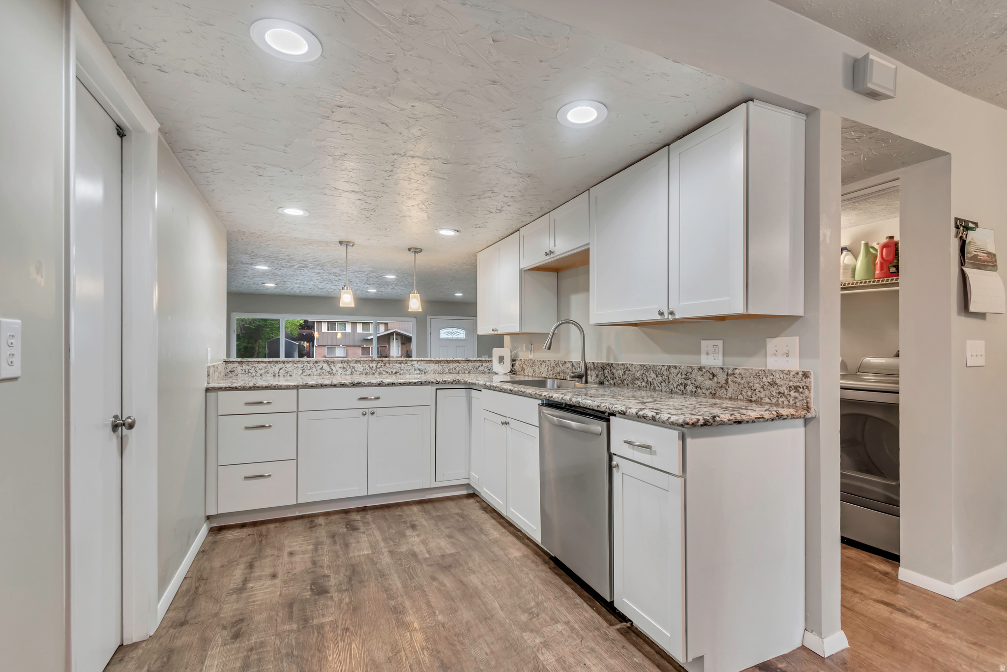MEADOWBROOK FARMS #1 - Residential