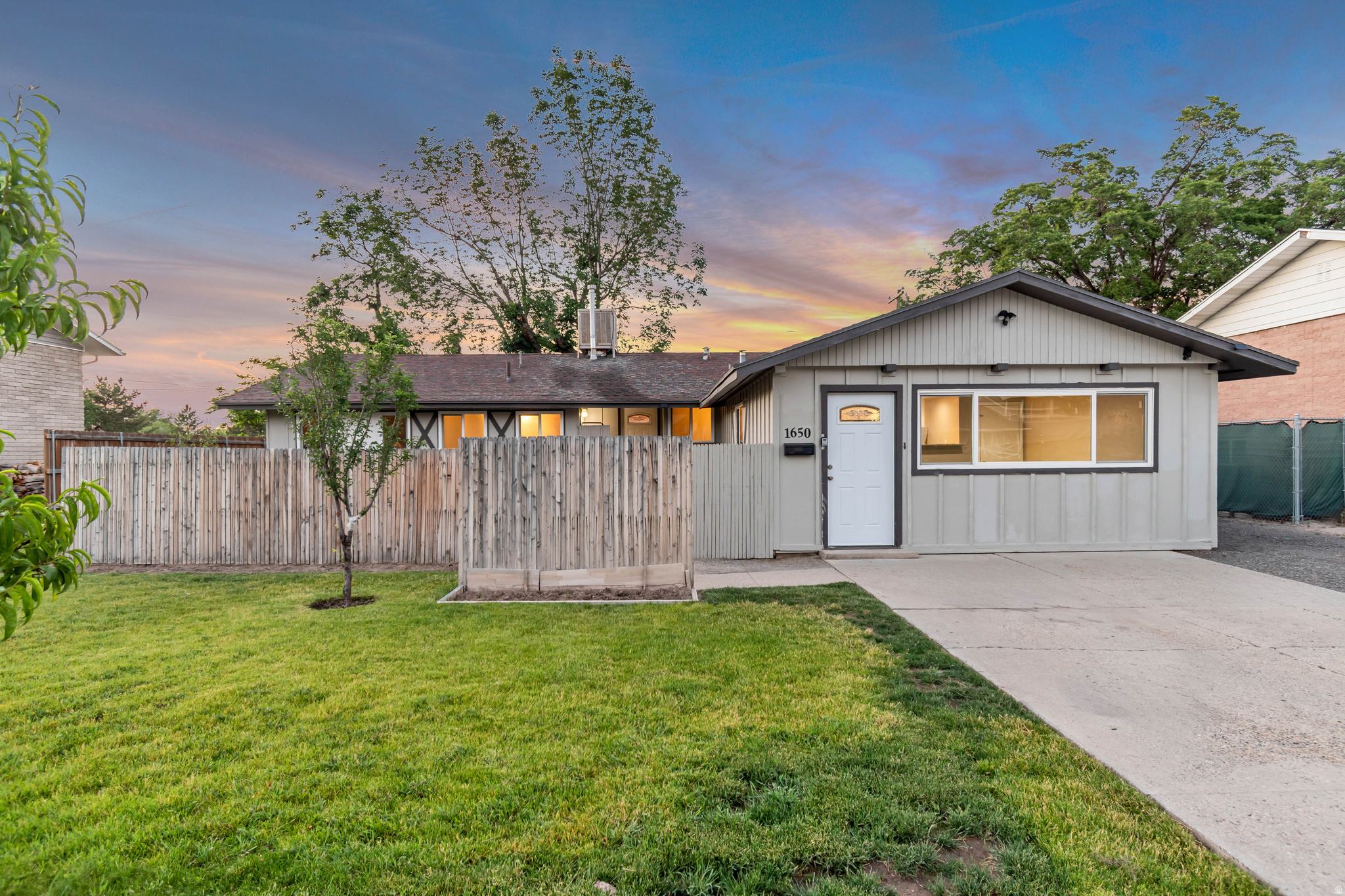 MEADOWBROOK FARMS #1 - Residential