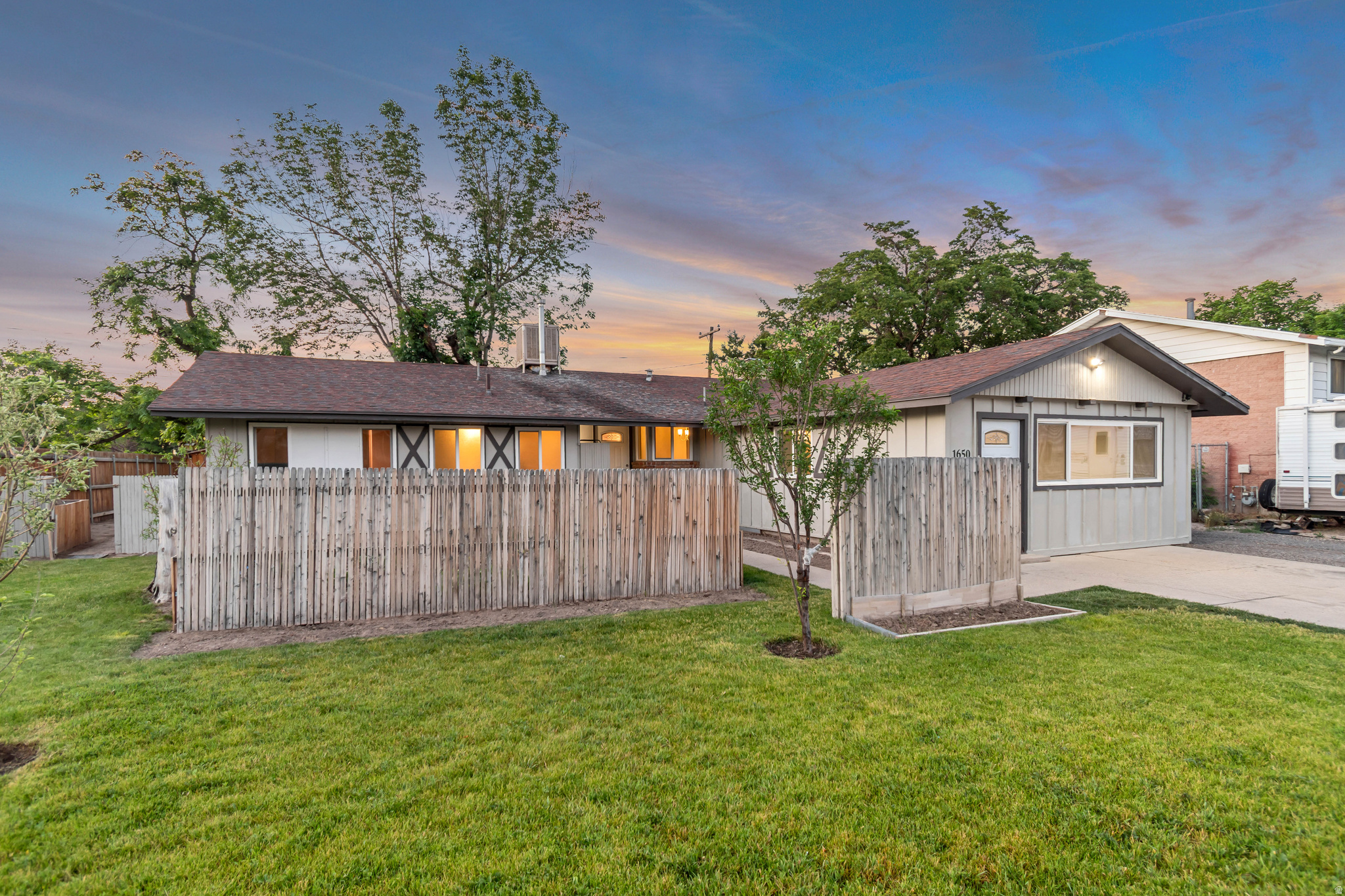 MEADOWBROOK FARMS #1 - Residential