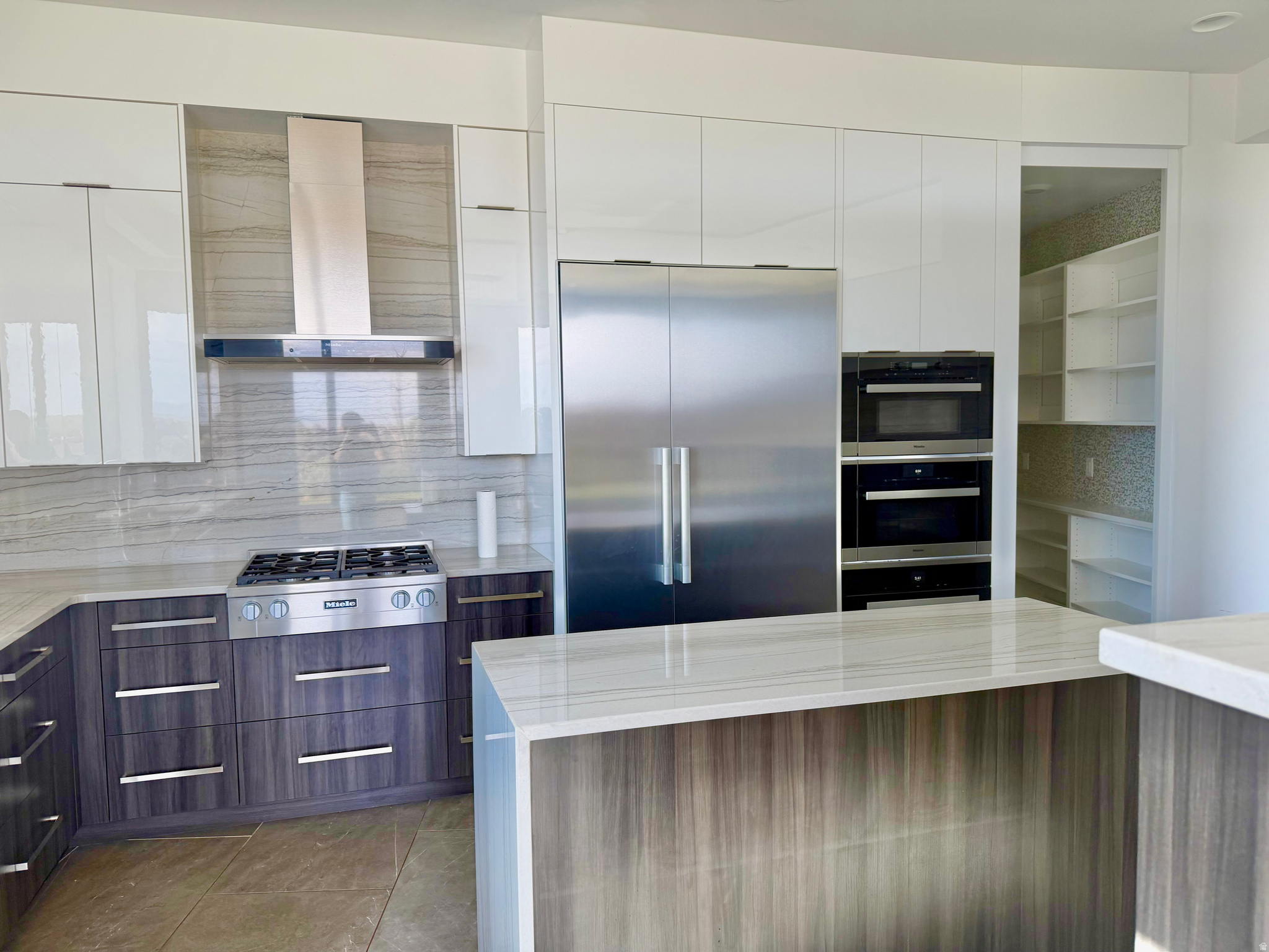 RESERVE OF ENTRADA SNOW CANYON EST A - Residential Lease
