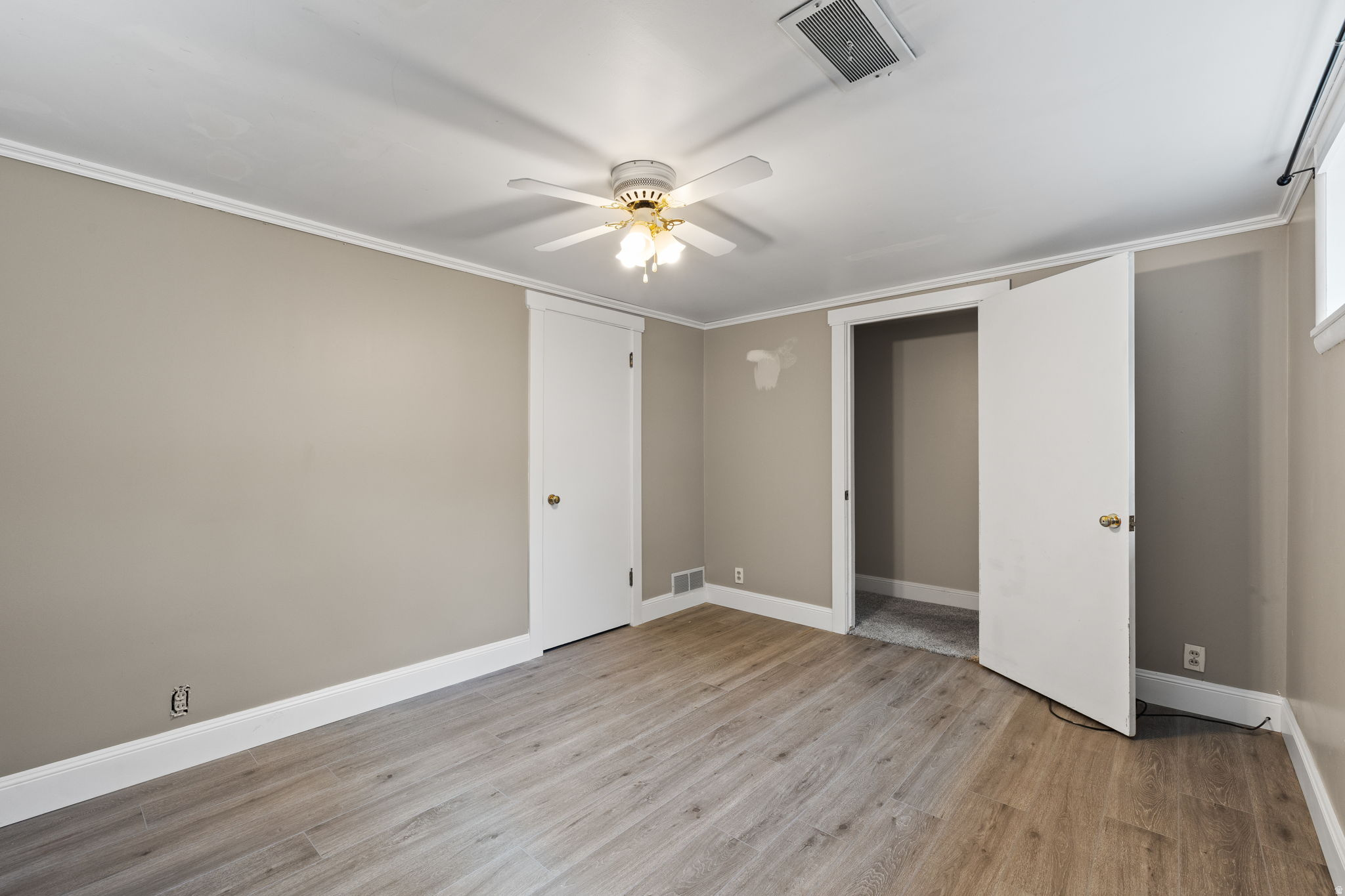 HOLLADAY HILLS - Residential