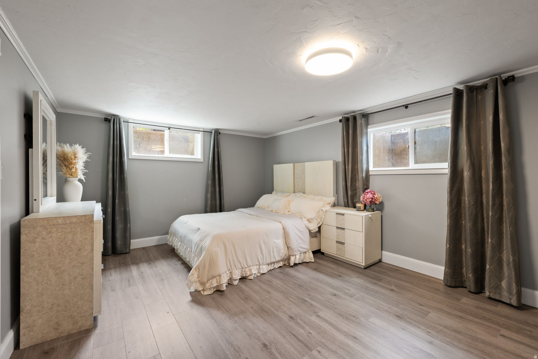 HOLLADAY HILLS - Residential