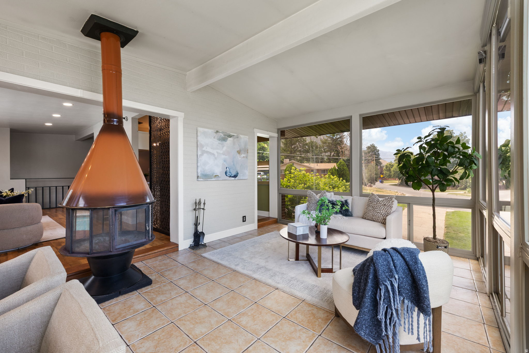 HOLLADAY HILLS - Residential