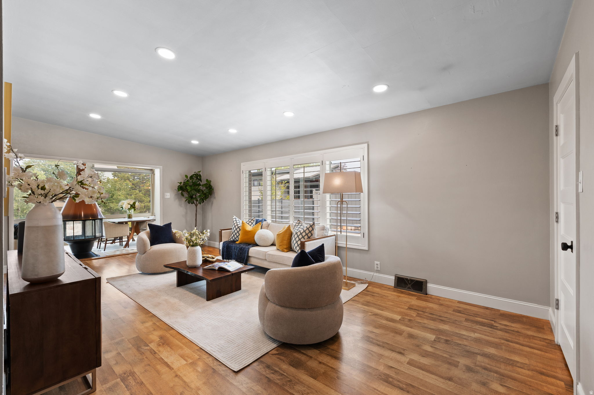 HOLLADAY HILLS - Residential