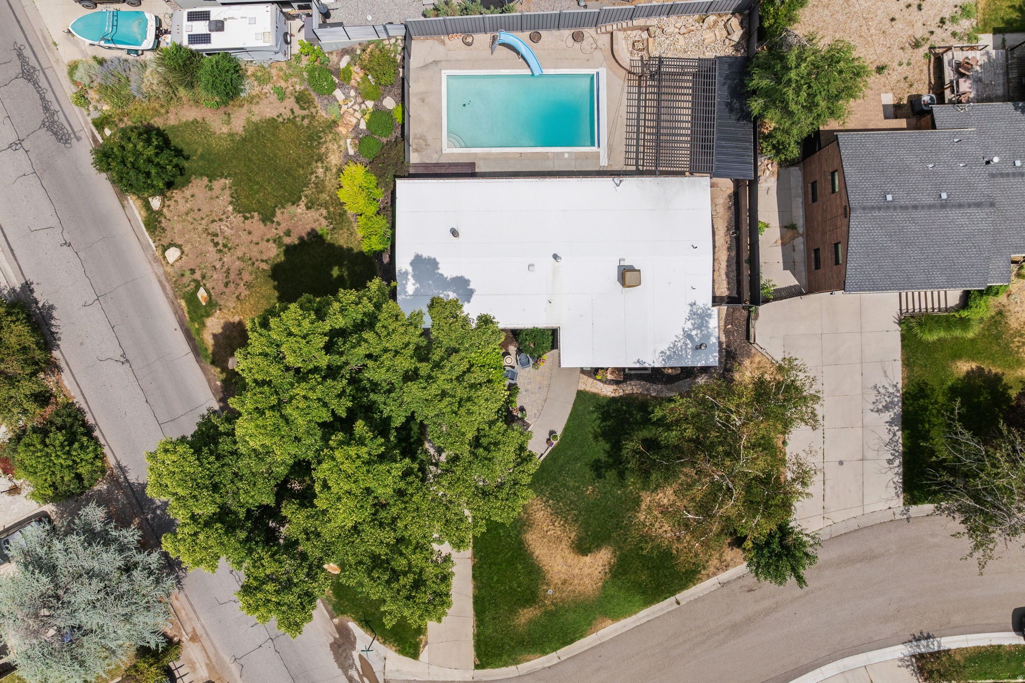 HOLLADAY HILLS - Residential