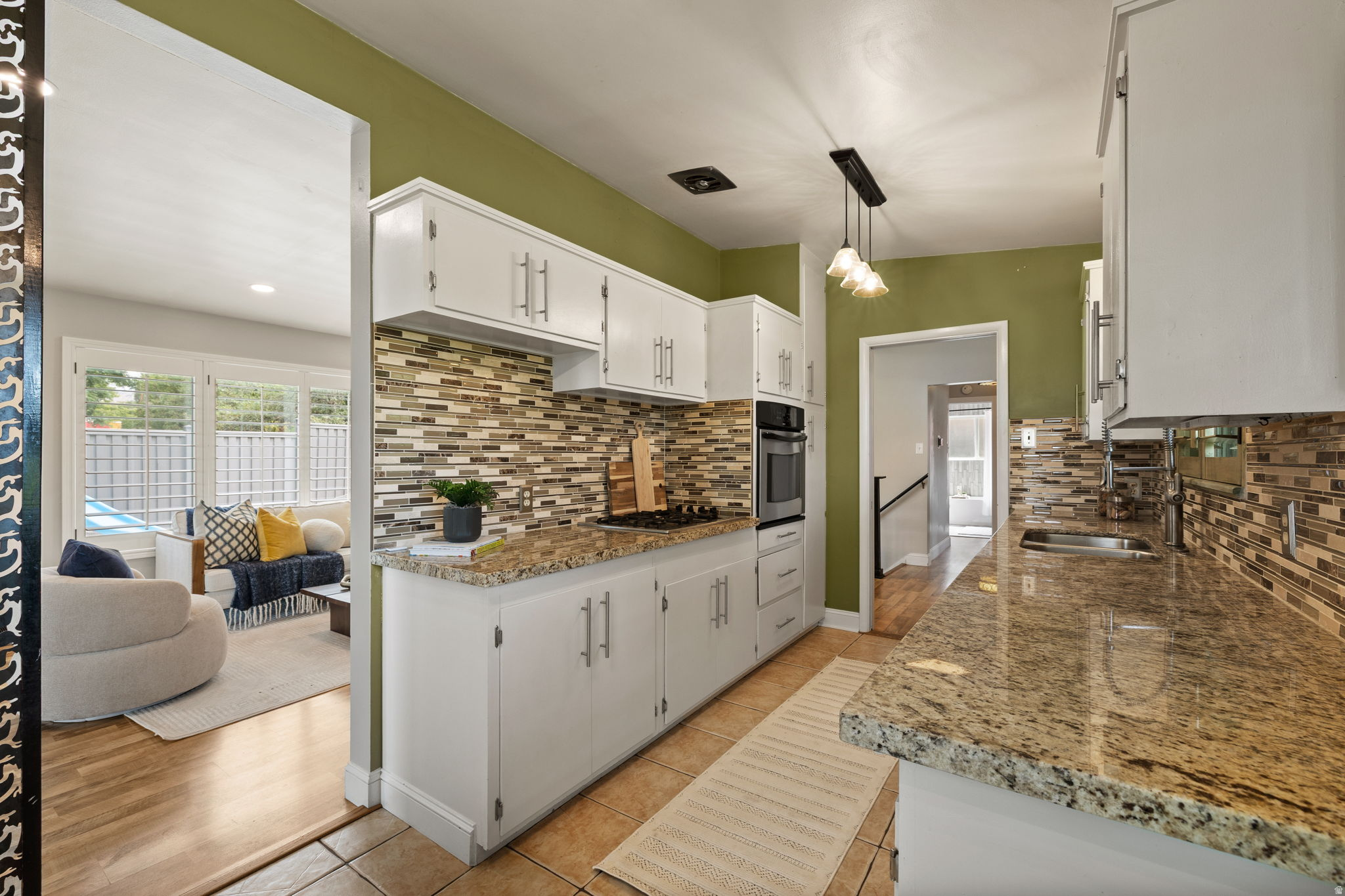 HOLLADAY HILLS - Residential