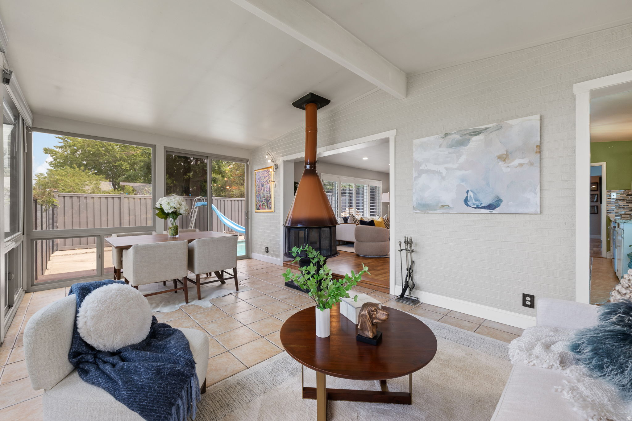 HOLLADAY HILLS - Residential