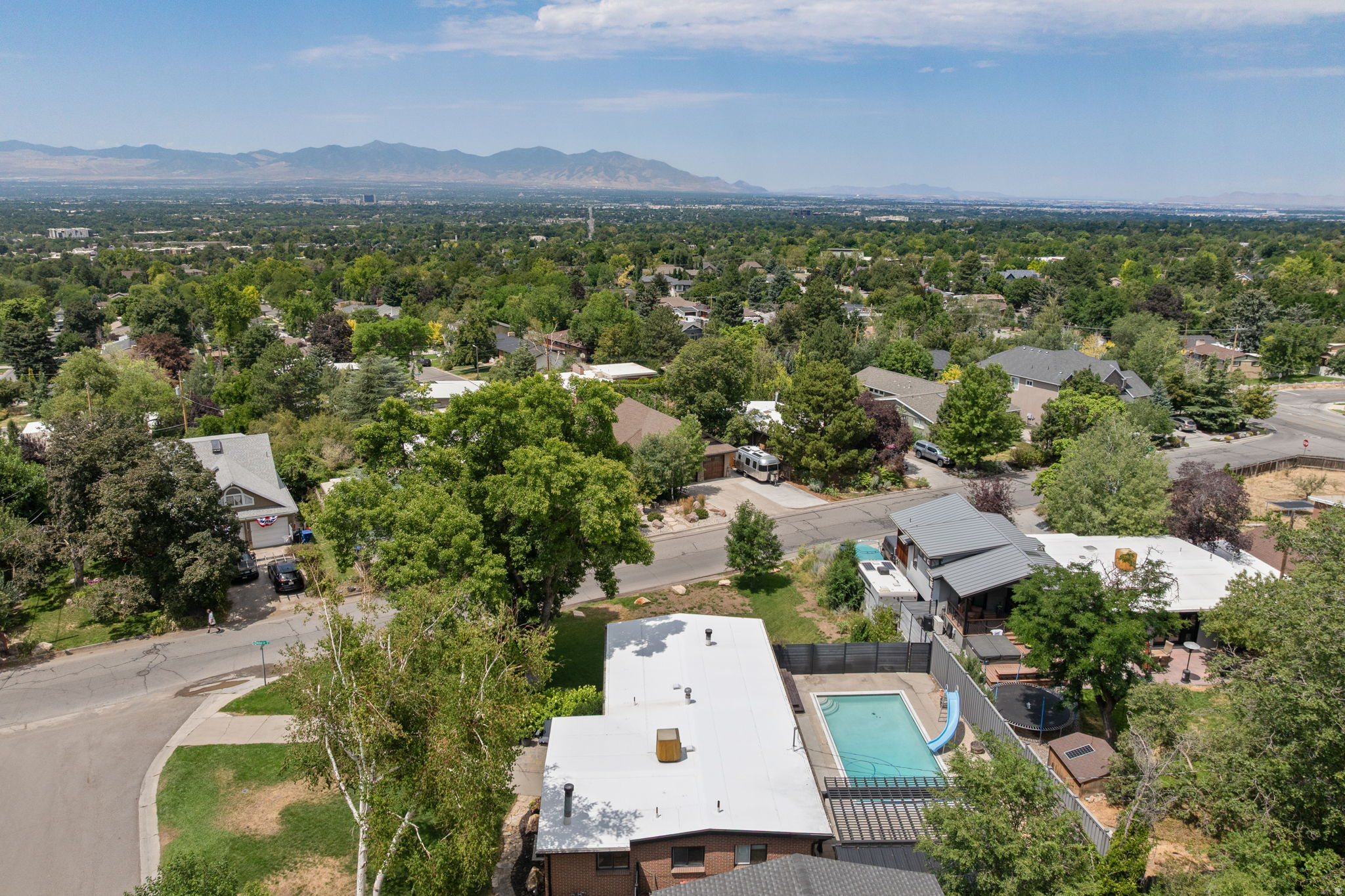 HOLLADAY HILLS - Residential