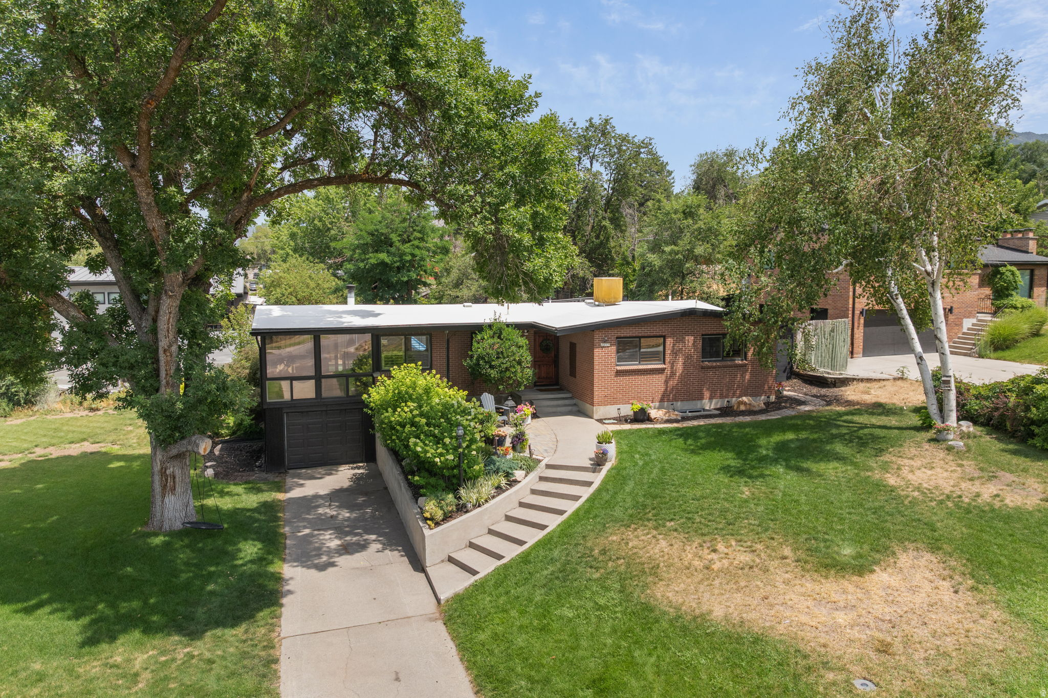 HOLLADAY HILLS - Residential