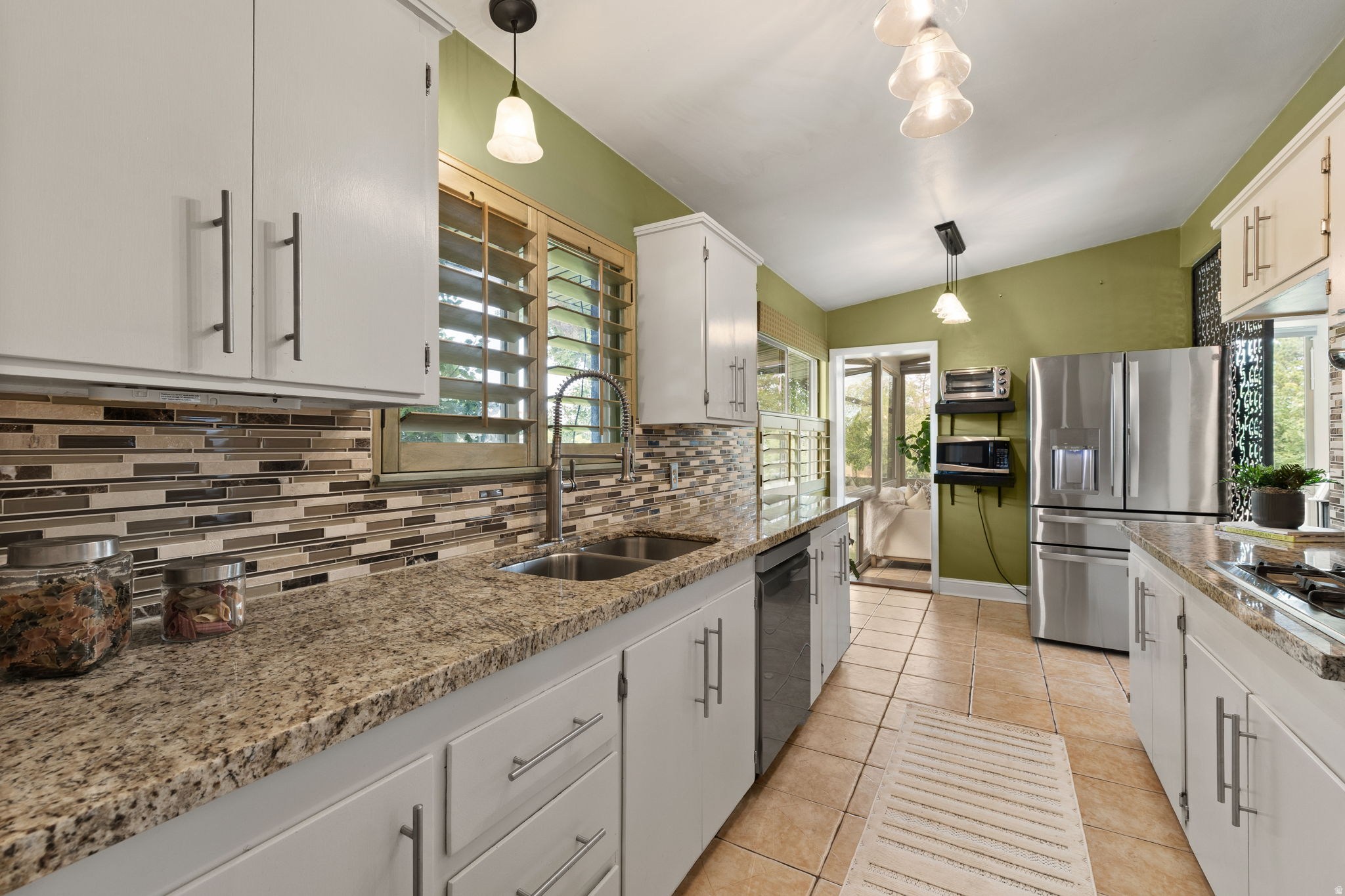 HOLLADAY HILLS - Residential