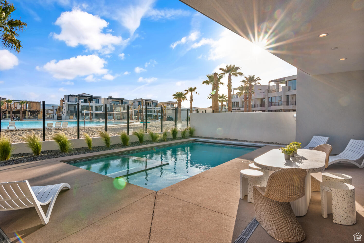 DESERT COLOR RESORT PH 3 - Residential