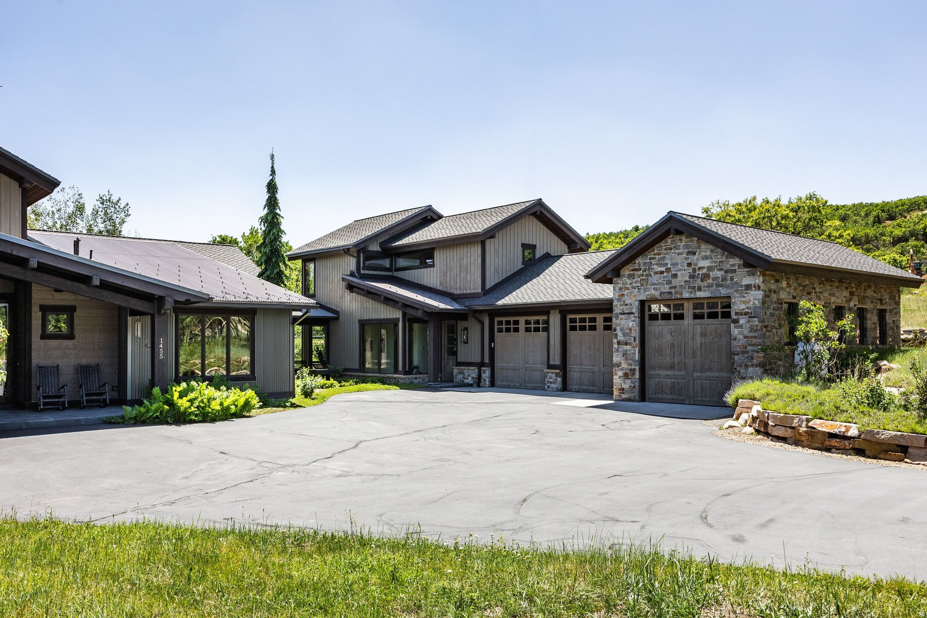 THE RIDGE AT RED HAWK SUBDIVISION - Residential