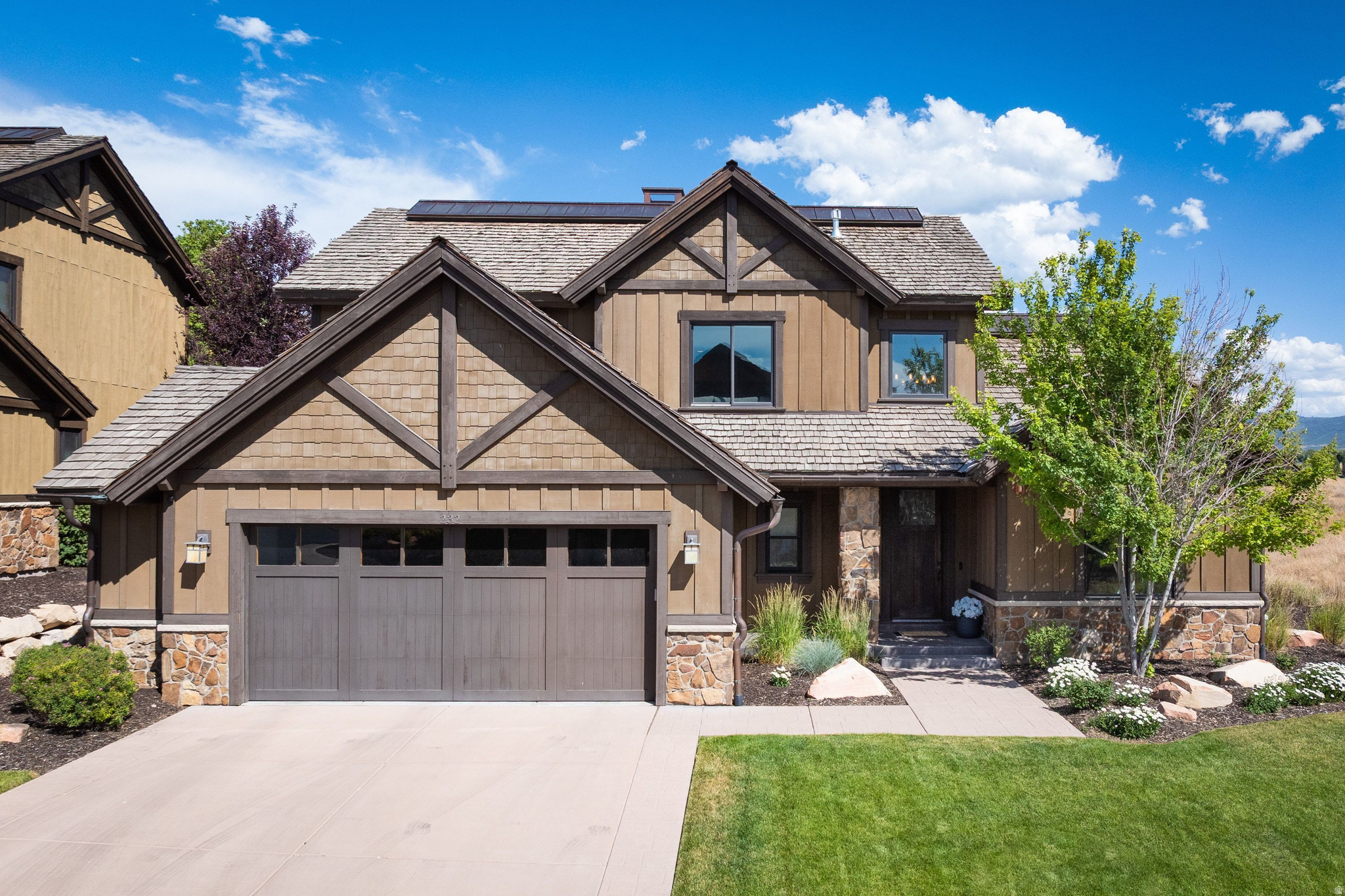 RED LEDGES - Residential