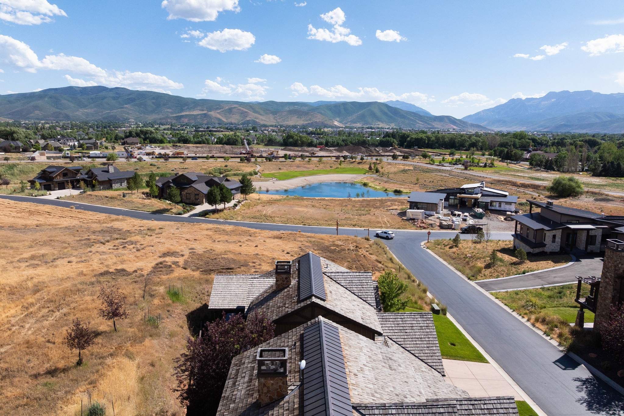 RED LEDGES - Residential