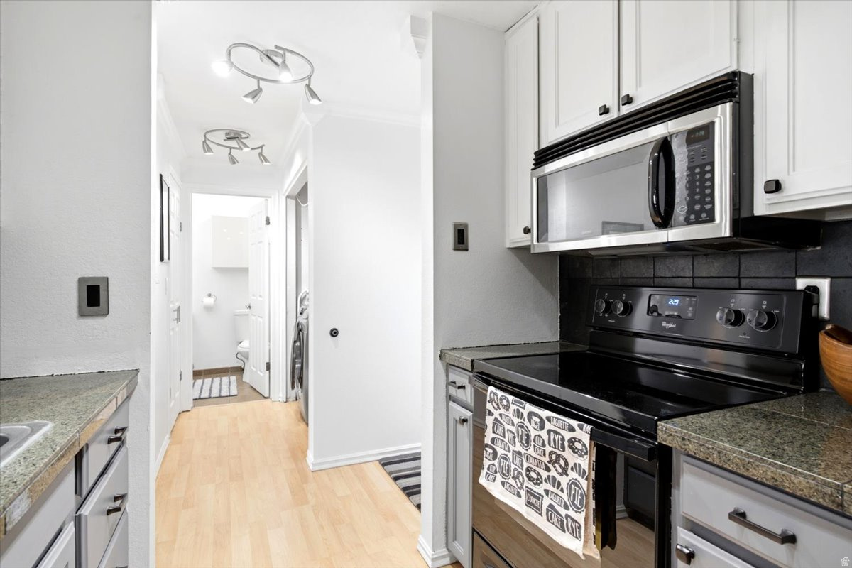 TOWNE PARK - Residential