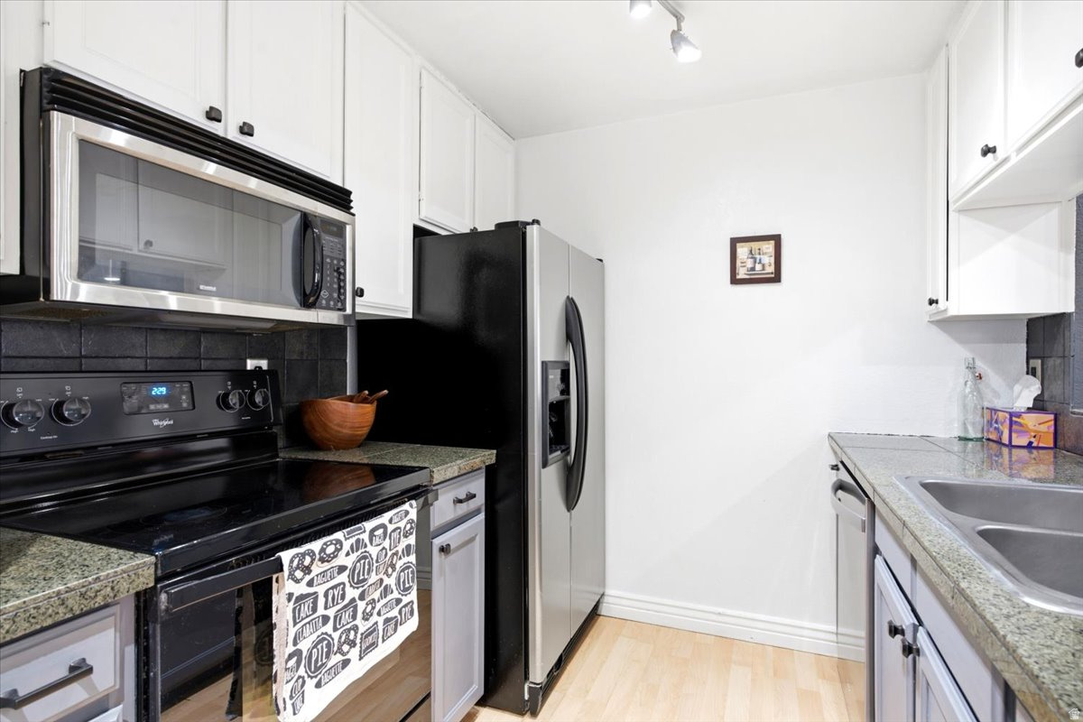 TOWNE PARK - Residential