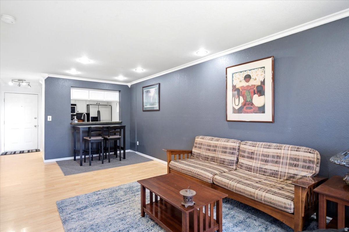 TOWNE PARK - Residential