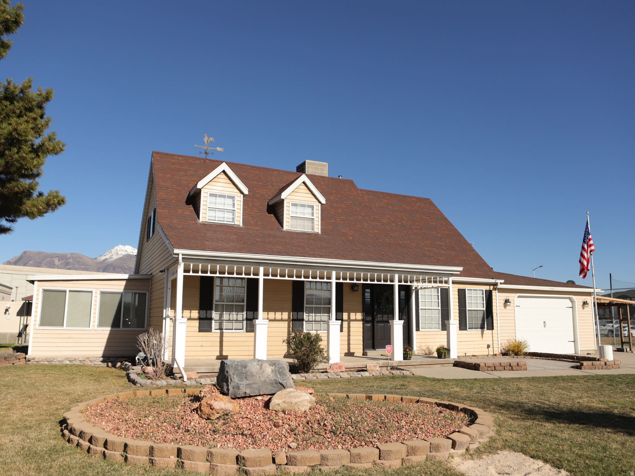 MILL VIEW - Residential