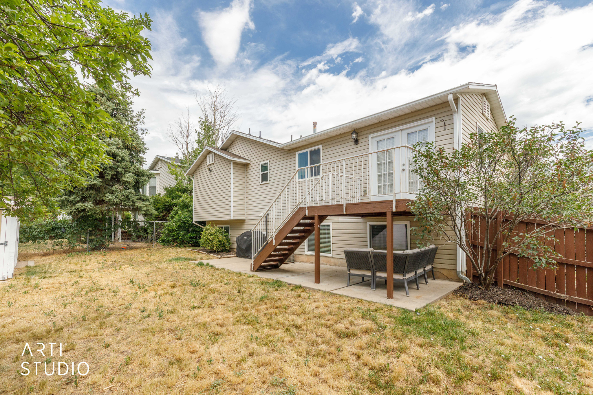 WILLOW WOOD - Residential