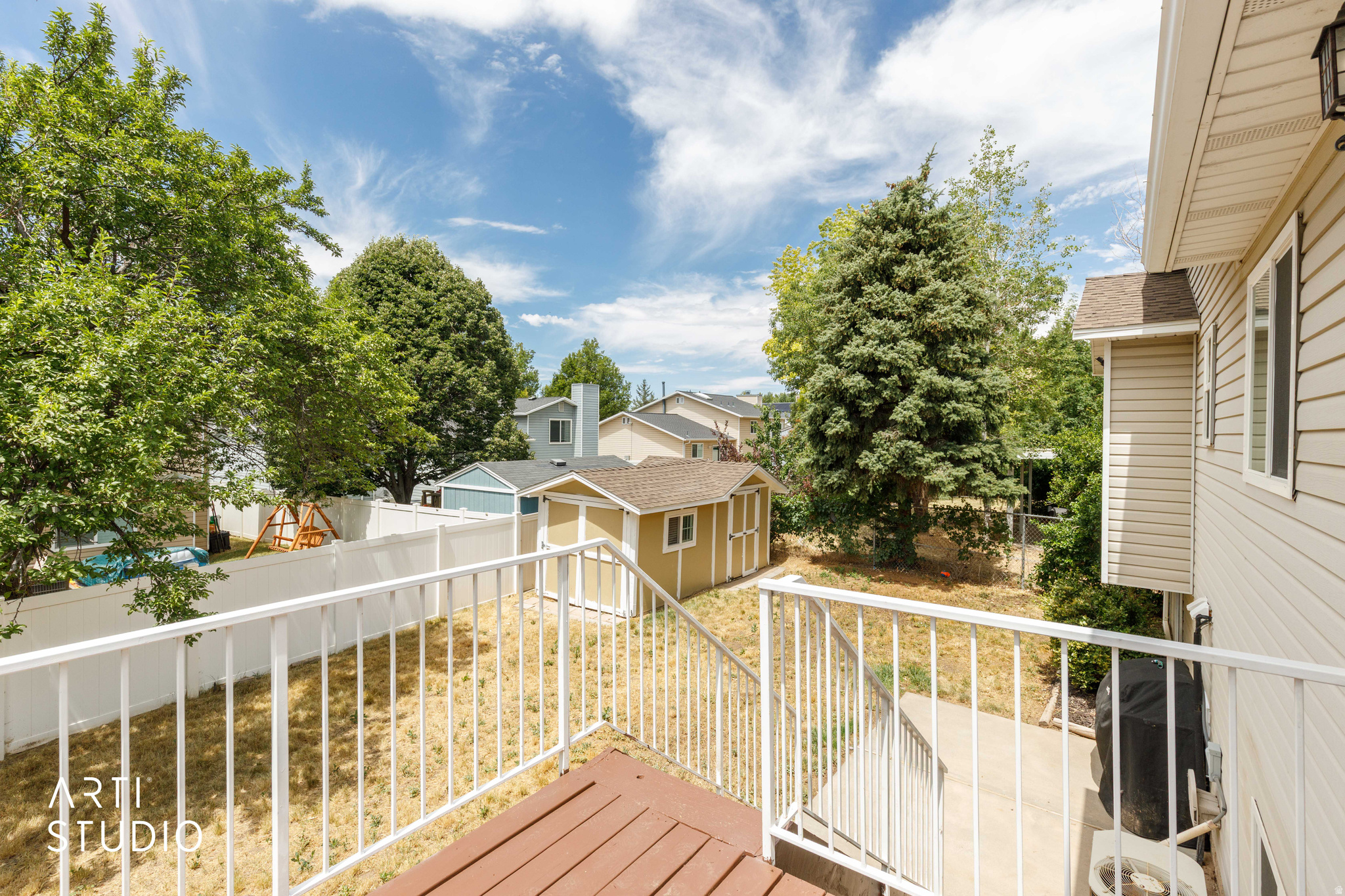 WILLOW WOOD - Residential