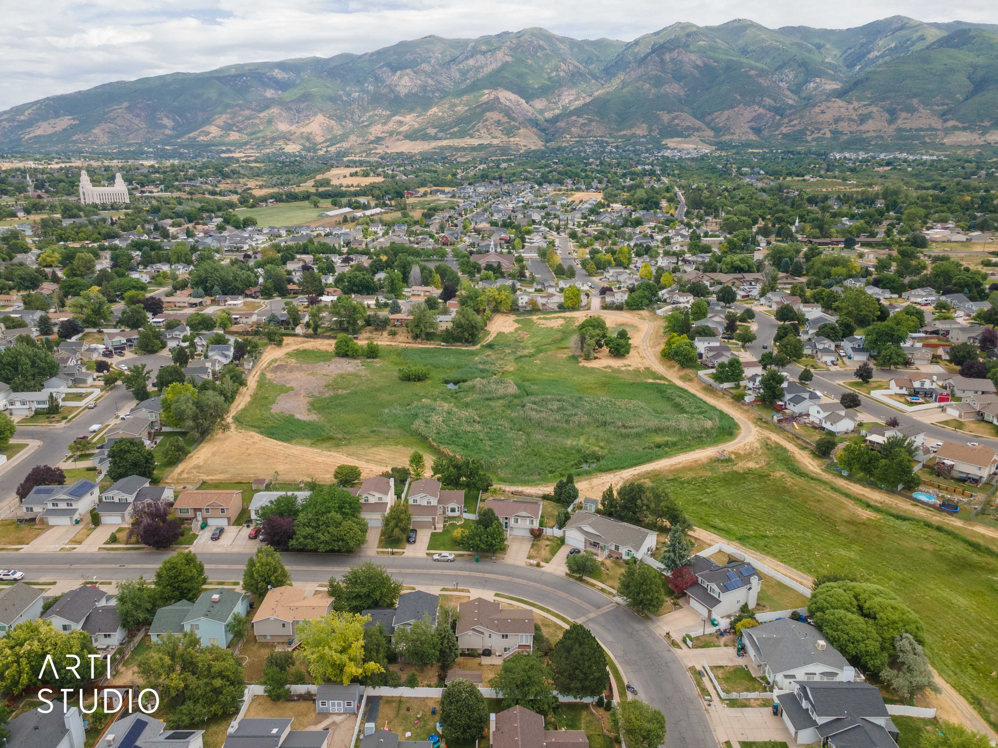 WILLOW WOOD - Residential