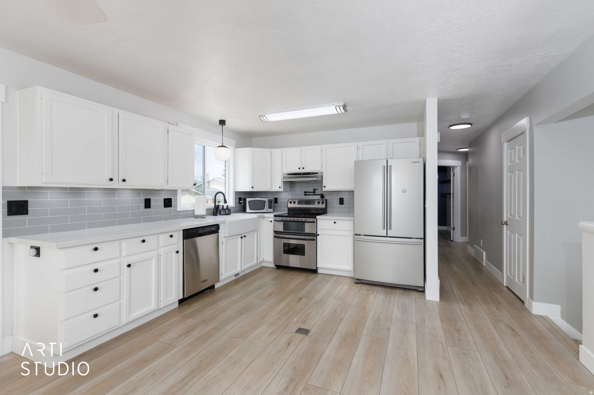WILLOW WOOD - Residential